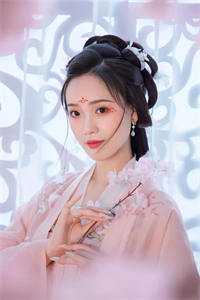 脚踹吸血渣男，嫁进大院独宠他夏卿卿杜方林 全集