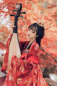 妈妈被打进ICU，明星牢底坐穿全局