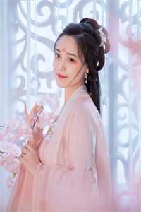 老年修仙，从教训侄女开始久视长生李天玄江千影