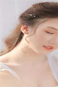 季安然柳穆白写的小说一梦回还桃花里