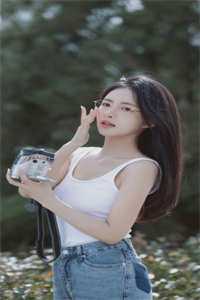 他吻的是她的墓碑鹿晚林深小说